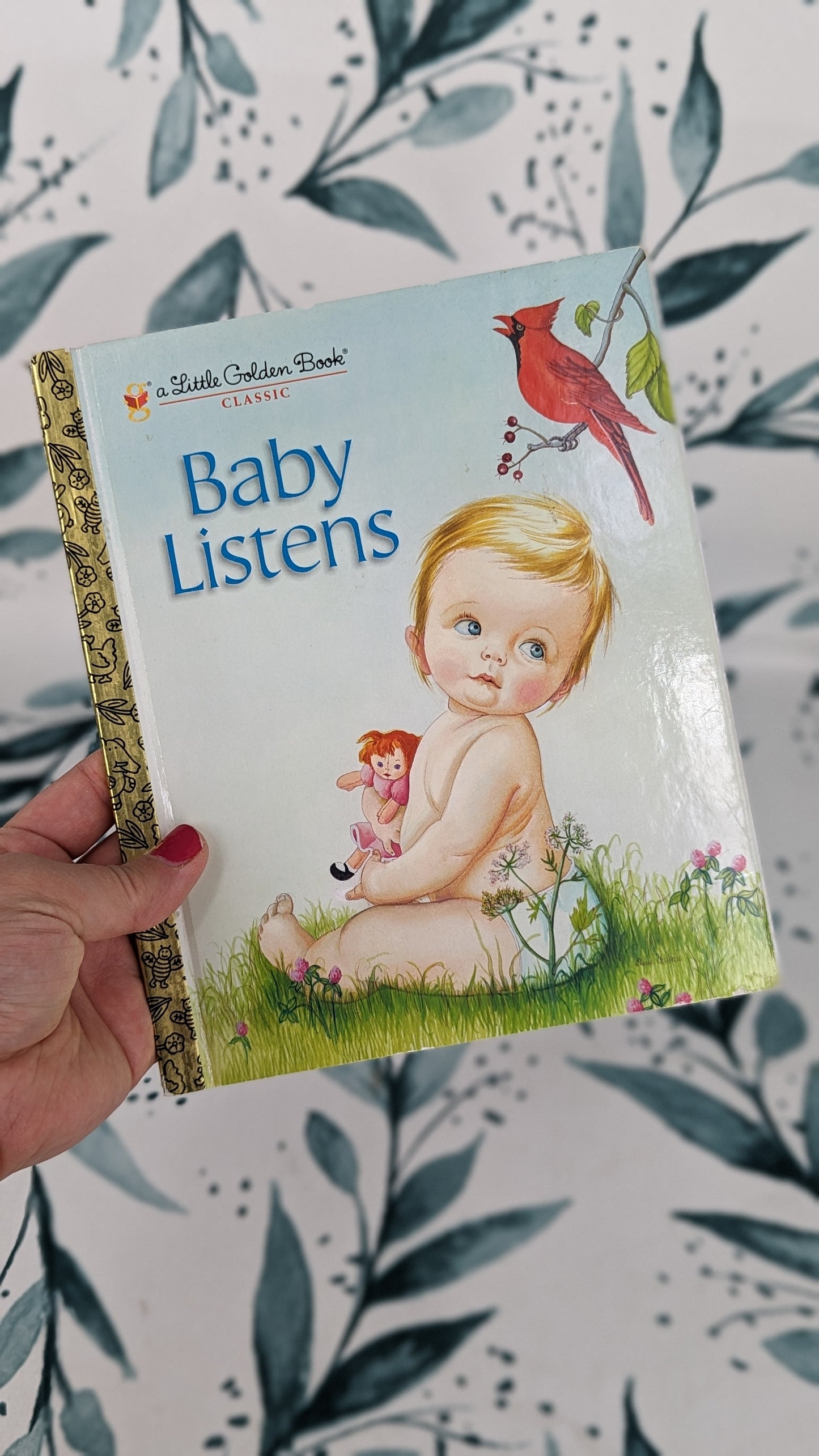 Little Golden Book: Baby Listens