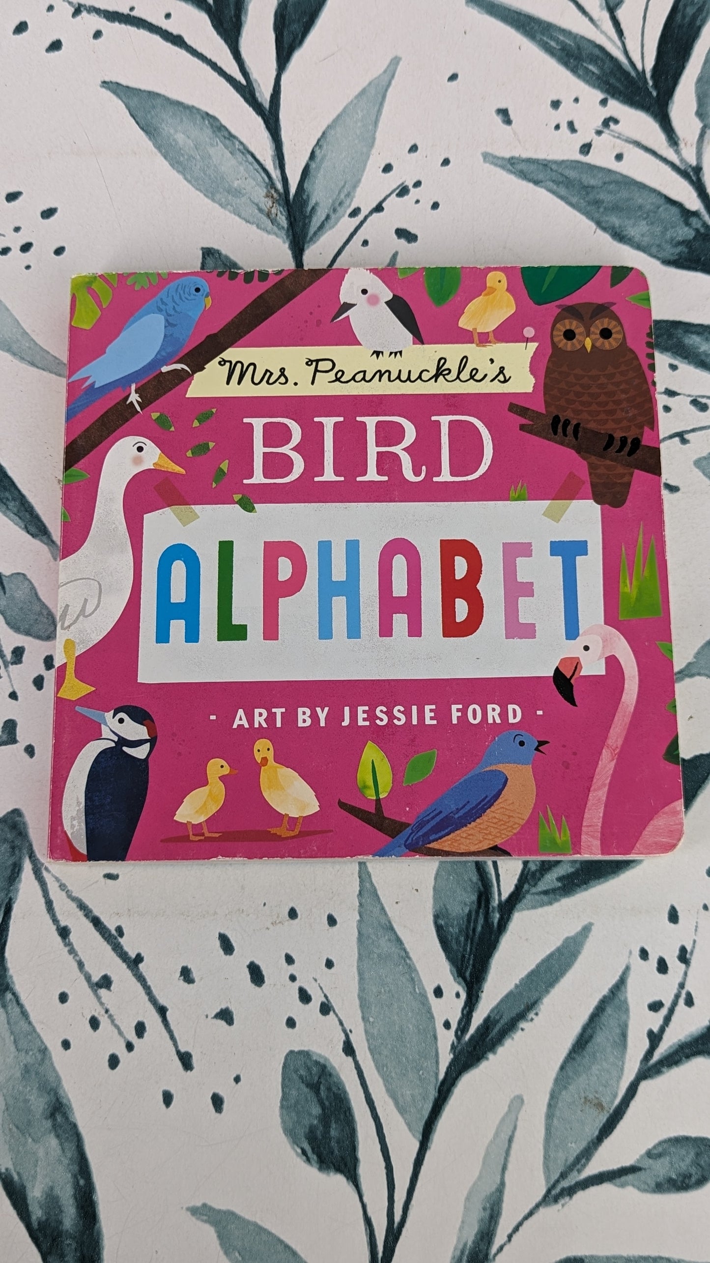 Mrs. Peanuckle's Bird Alphabet